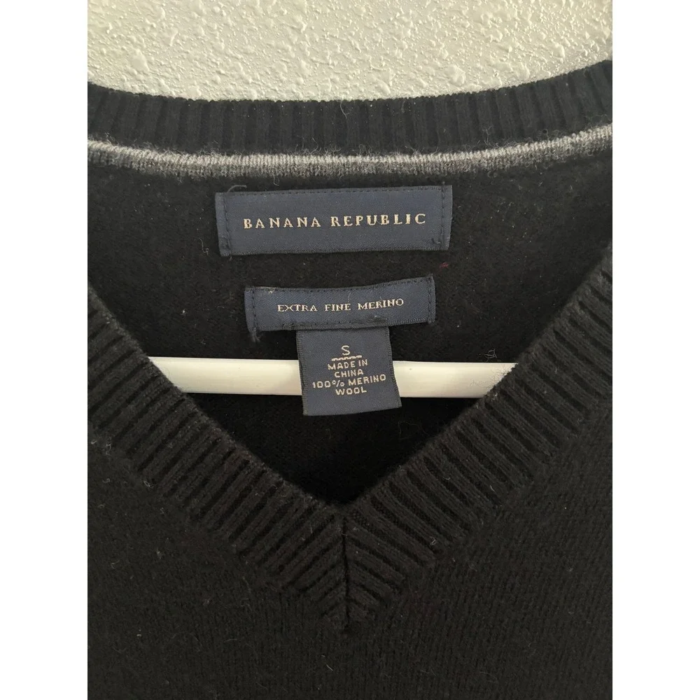 Banana Republic Sweater‎ Mens Small Black Wool Capsule Minimalist Luxury Vintage